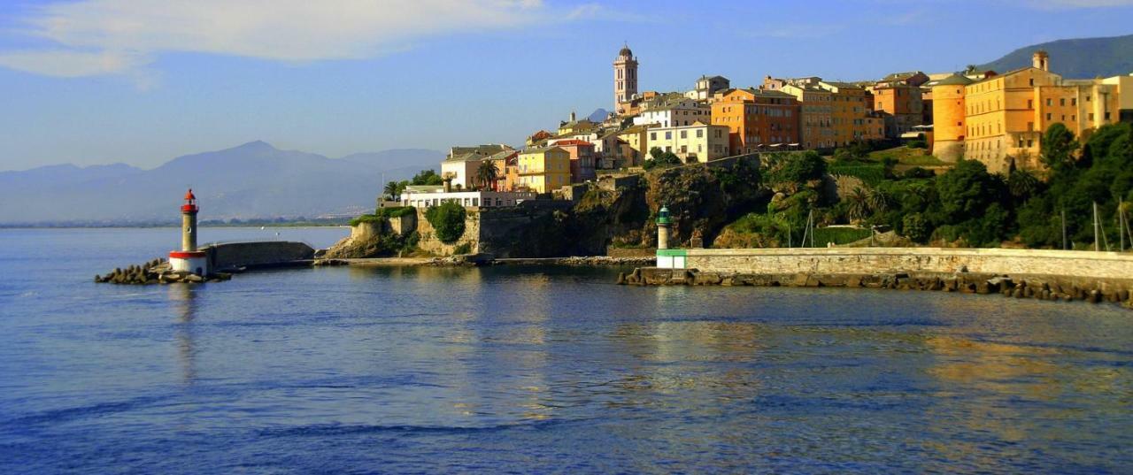 Casa Lochje Au Coeur De La Citadelle Apartamento Bastia  Exterior foto